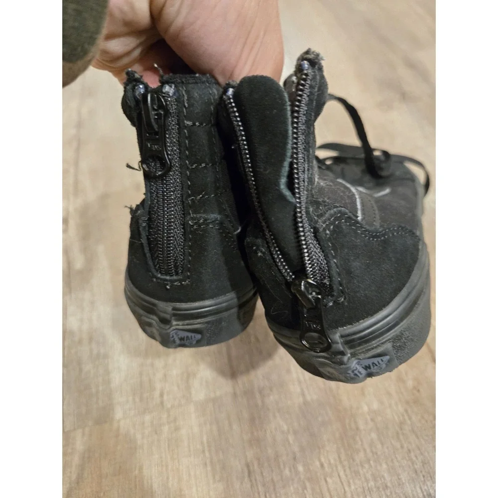 Vans‎ Youth Black Unisex Filmore Hi Zip Sneakers Sz 3.5